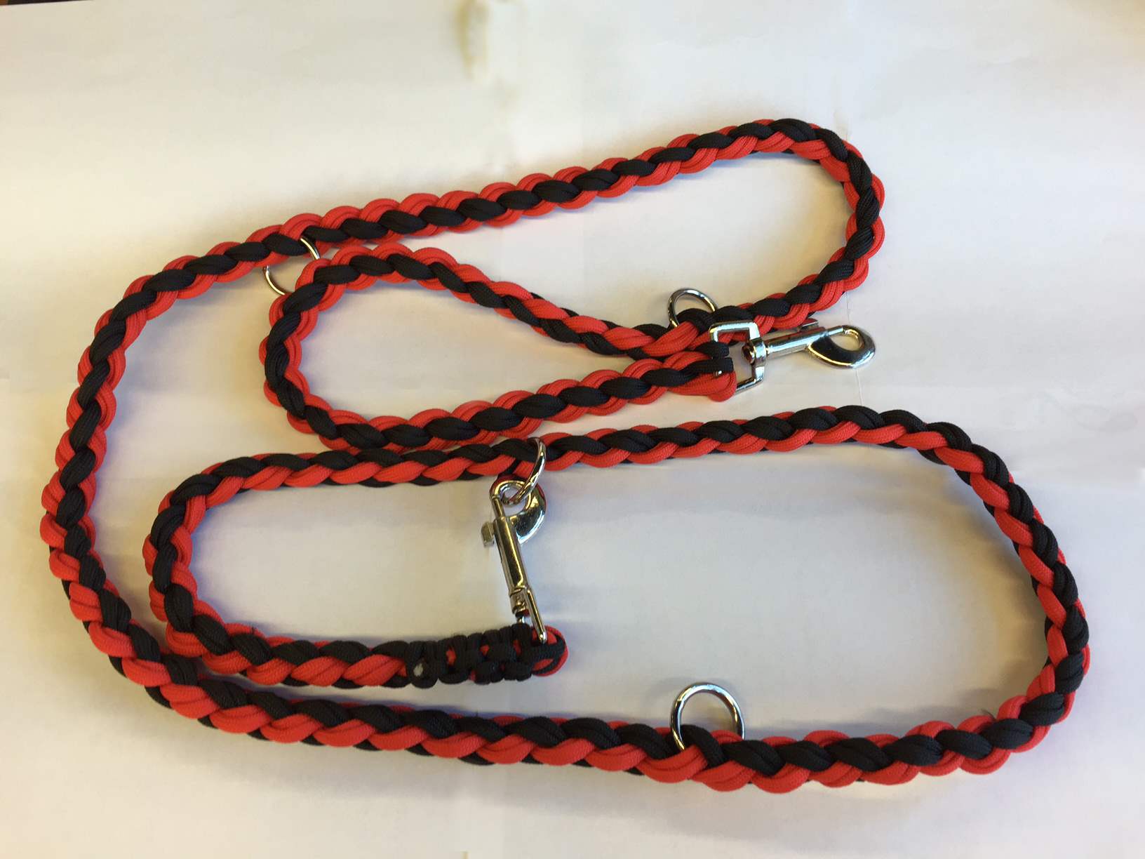 5 Ways To Love Your Dog With Paracord