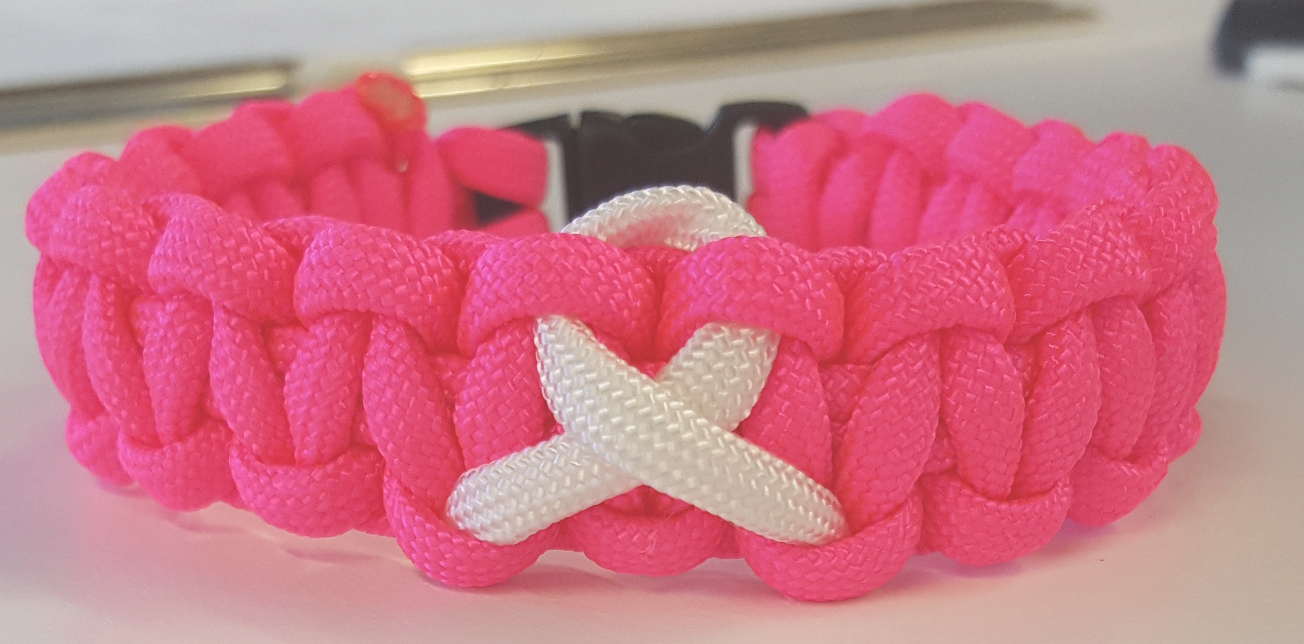 Paracord on sale awareness ribbon