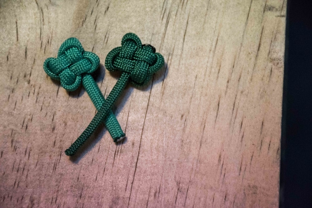 Paracord shamrock